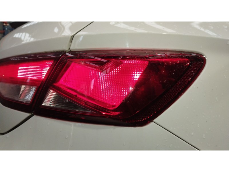 Recambio de piloto trasero derecho para seat leon (5f1) 1.6 tdi referencia OEM IAM 5F0945096D  