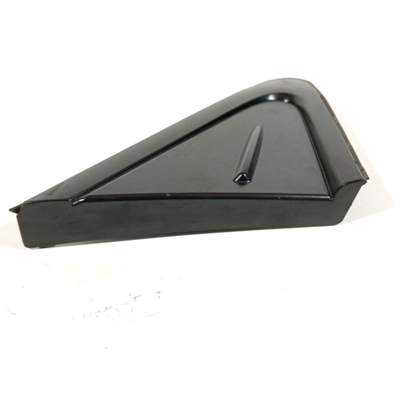 Recambio de moldura para toyota corolla fastback (_e21_) 1.8 hybrid (zwe211) referencia OEM IAM 6011702230  