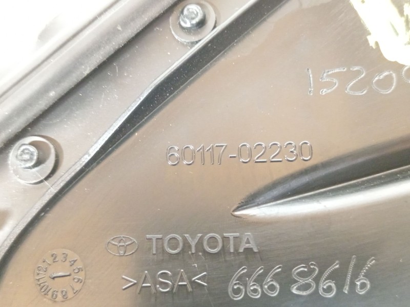 Recambio de moldura para toyota corolla fastback (_e21_) 1.8 hybrid (zwe211) referencia OEM IAM 6011702230  