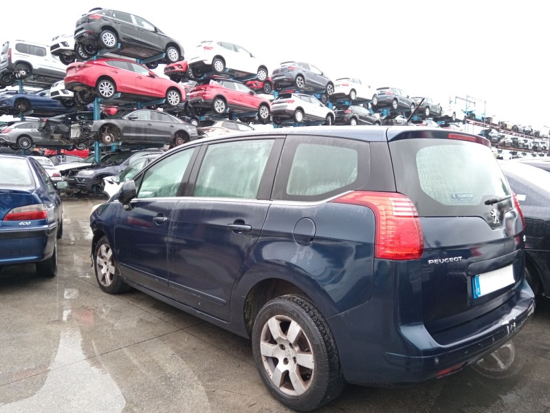 peugeot 5008 (0u_, 0e_) del año 2011