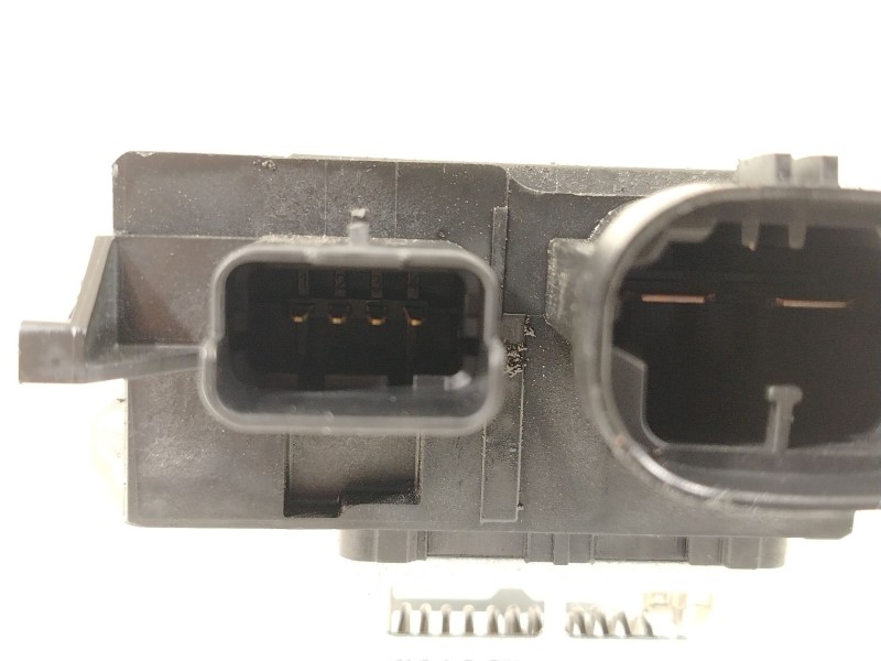 Recambio de resistencia calefaccion para opel corsa f (p2jo) 1.2 (68) referencia OEM IAM 9847019780  