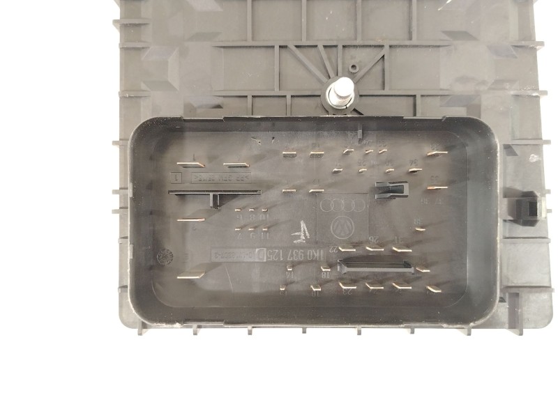 Recambio de caja reles / fusibles para volkswagen golf vi (5k1) 2.0 tdi referencia OEM IAM 1K0937125D 19118062U 