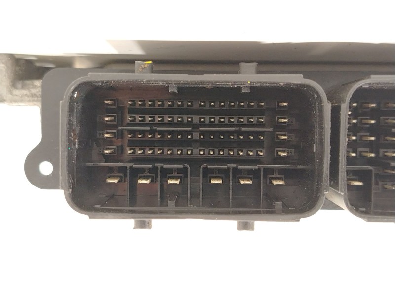 Recambio de centralita motor uce para citroën c4 picasso feel referencia OEM IAM 9825318180 0281034189 9806460480