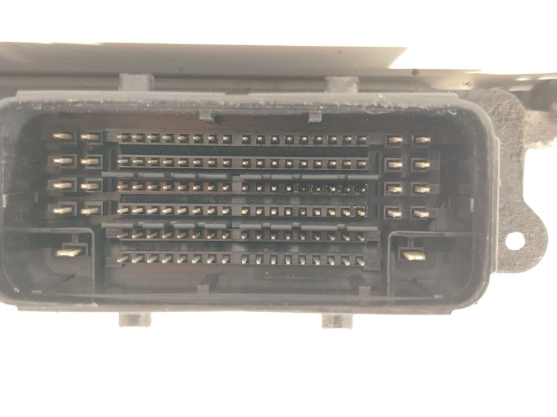 Recambio de centralita motor uce para citroën c4 picasso feel referencia OEM IAM 9825318180 0281034189 9806460480