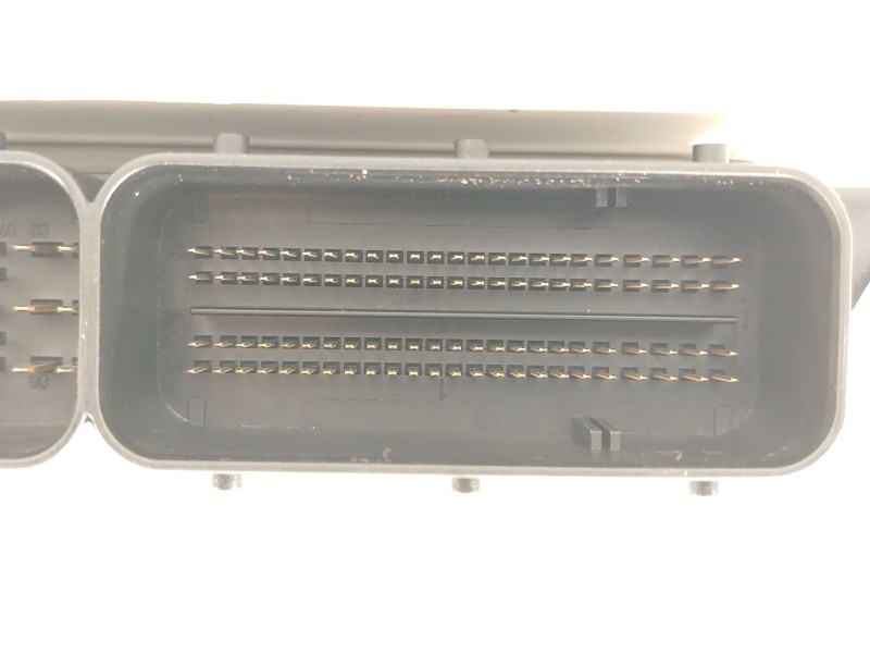 Recambio de centralita motor uce para bmw 5 touring (e61) 520 d referencia OEM IAM 8506199 0281016066 850619901