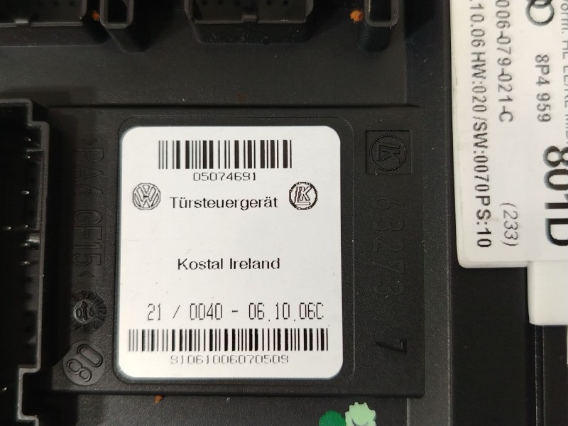 Recambio de motor elevalunas trasero izquierdo para audi a3 (8p1) 1.6 fsi referencia OEM IAM 8P4959801D 0130822263 