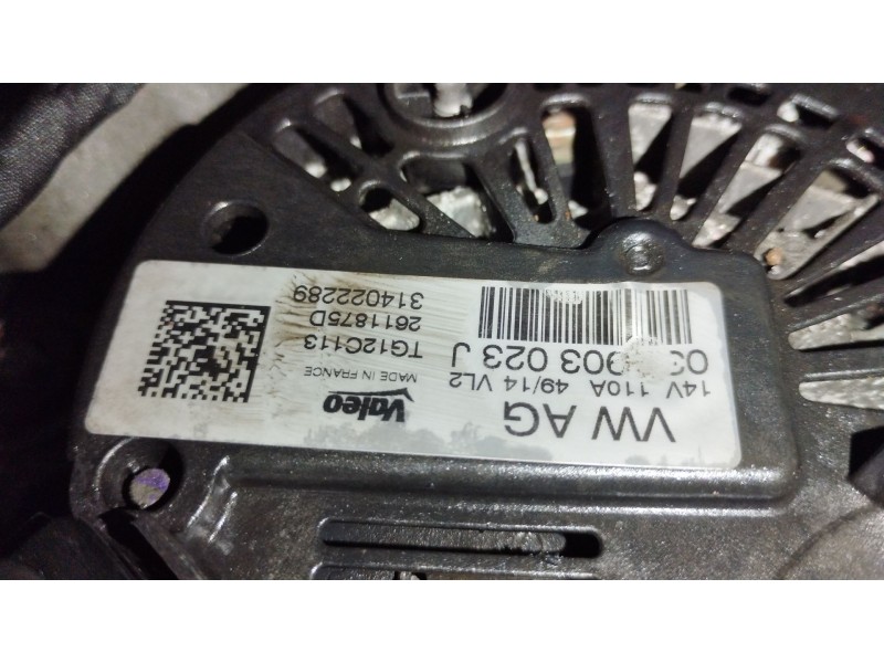 Recambio de alternador para seat leon (5f1) 1.6 tdi referencia OEM IAM 03L903023J TG12C113 