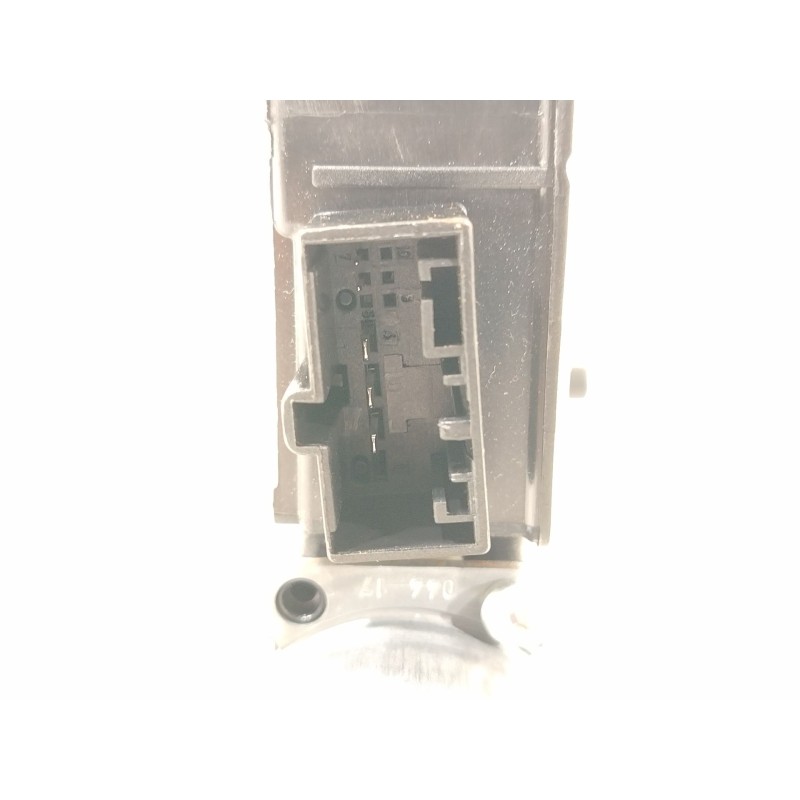 Recambio de motor elevalunas trasero izquierdo para seat leon (5f1) 1.6 tdi referencia OEM IAM 5Q0959811A 0130822725 