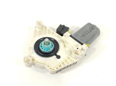 Recambio de motor elevalunas trasero derecho para mercedes-benz clase b sports tourer (w245) b 200 cdi (245.208) referencia OEM 