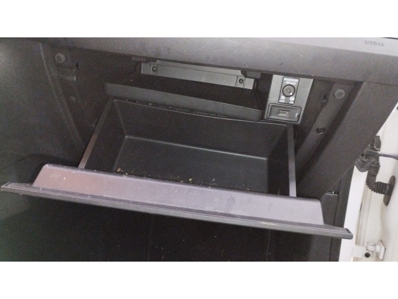 Recambio de guantera para seat leon (5f1) 1.6 tdi referencia OEM IAM   