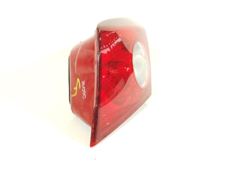 Recambio de piloto trasero derecho en porton para chevrolet lacetti (j200) 1.4 16v referencia OEM IAM 96551217  