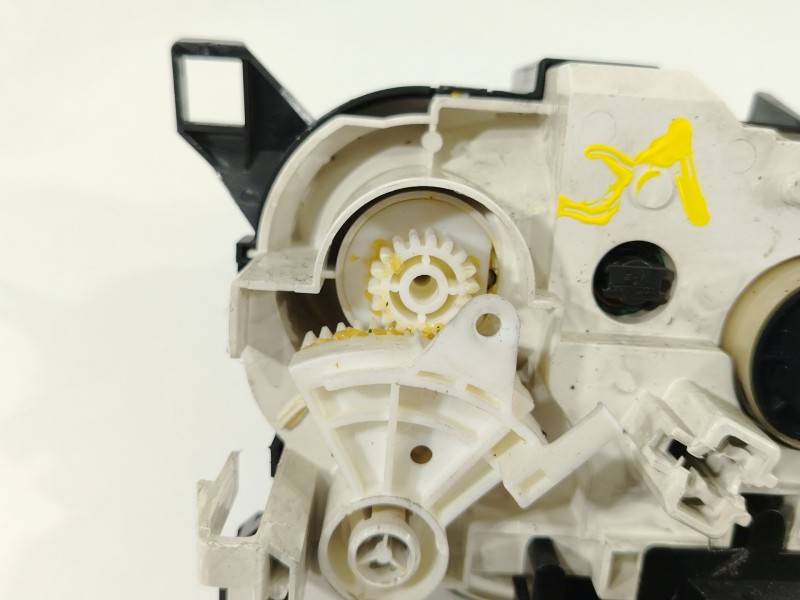 Recambio de mando calefaccion / aire acondicionado para mazda 2 (de_, dh_) 1.3 (de3fs) referencia OEM IAM DF719K03 DF7161190B 