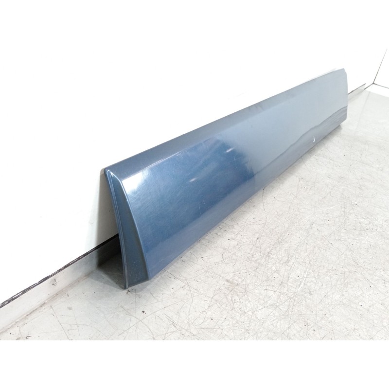 Recambio de moldura para opel vivaro b kasten/combi combi l1 2.7t referencia OEM IAM 768556674R 93867912 93453569