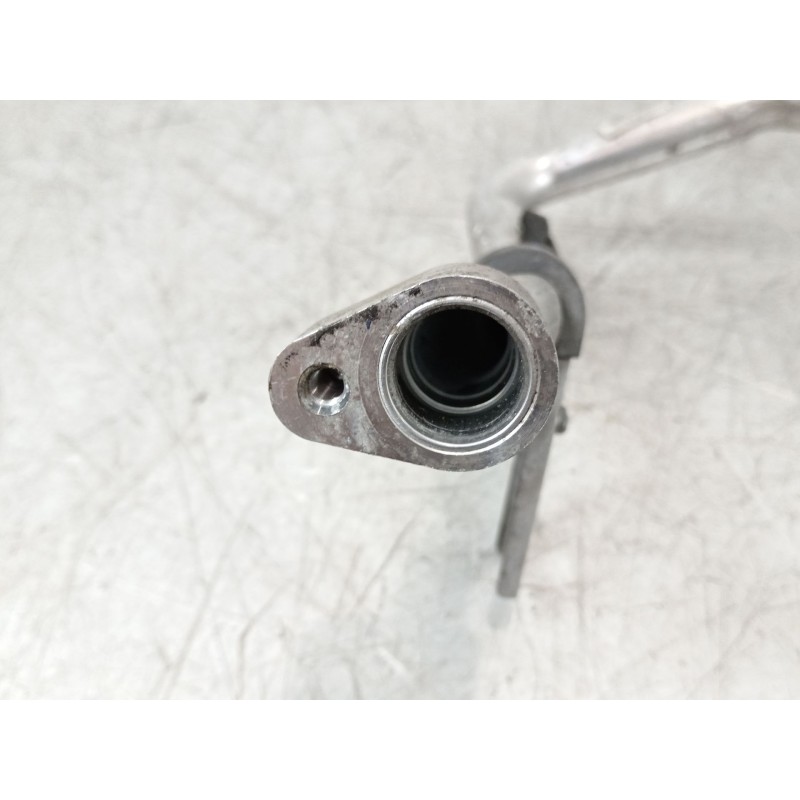 Recambio de tubo aire acondicionado para opel vivaro b kasten/combi combi l1 2.7t referencia OEM IAM 924807380R  