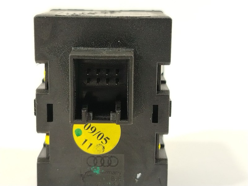 Recambio de mando multifuncion para audi a6 avant (4f5) 3.0 tdi quattro referencia OEM IAM 4F0927123A  