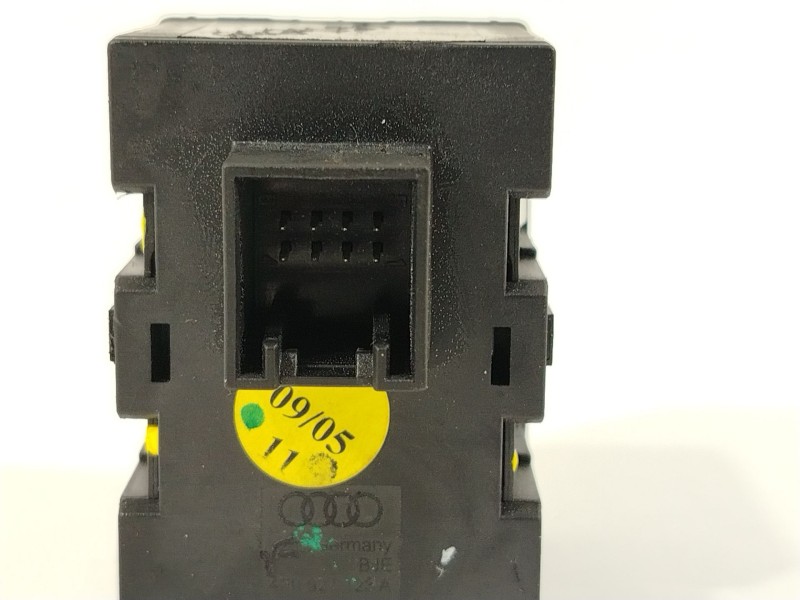 Recambio de mando multifuncion para audi a6 avant (4f5) 3.0 tdi quattro referencia OEM IAM 4F0927123A  