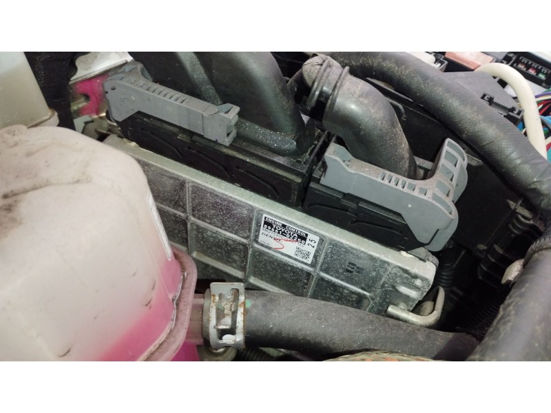 Recambio de centralita motor uce para toyota auris (_e15_) 1.8 hybrid (zwe150_) referencia OEM IAM 896610Z250 2754001721 