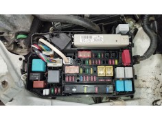 Recambio de caja reles / fusibles para toyota auris (_e15_) 1.8 hybrid (zwe150_) referencia OEM IAM 8264112280 72818715 
