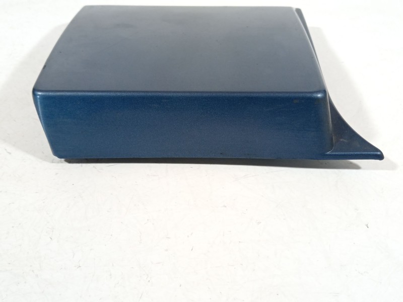 Recambio de moldura para opel vivaro b kasten/combi combi l1 2.7t referencia OEM IAM 768185709R 768187171R 93867909