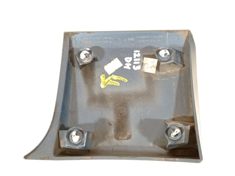 Recambio de moldura para opel vivaro b kasten/combi combi l1 2.7t referencia OEM IAM 768185709R 768187171R 93867909