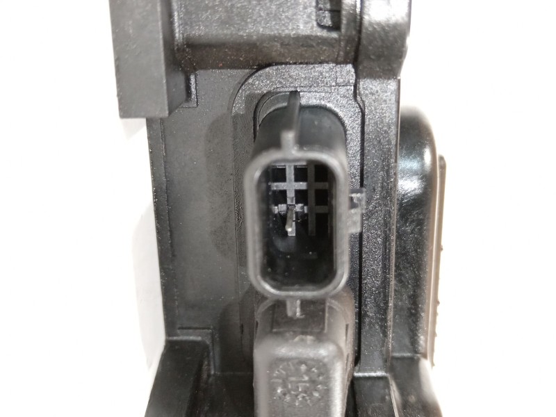 Recambio de modulo electronico para opel vivaro b kasten/combi combi l1 2.7t referencia OEM IAM 243501820R  