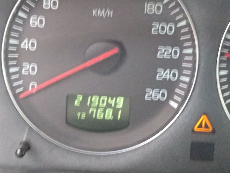 Recambio de cuadro instrumentos para volvo xc90 i (275) d5 awd referencia OEM IAM 8602890 30682276 69594330T