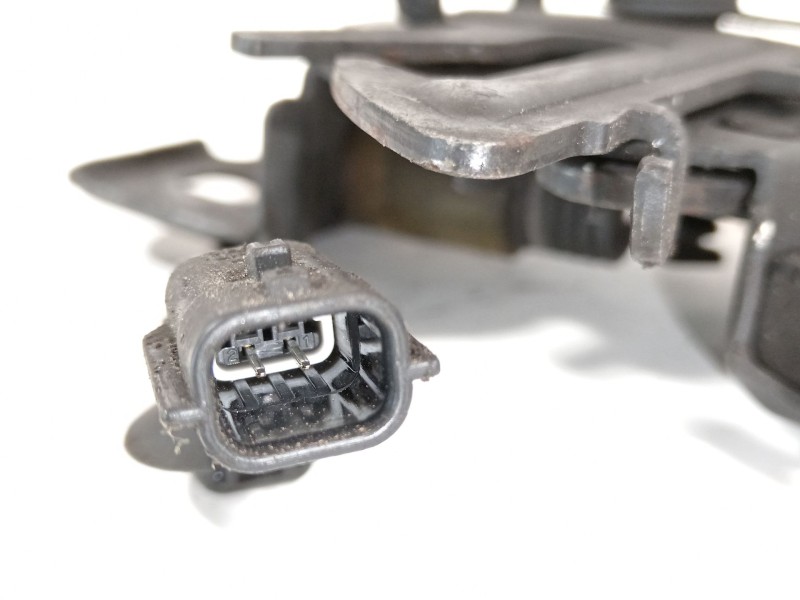 Recambio de cerradura capot para opel vivaro b kasten/combi combi l1 2.7t referencia OEM IAM 656011705R  