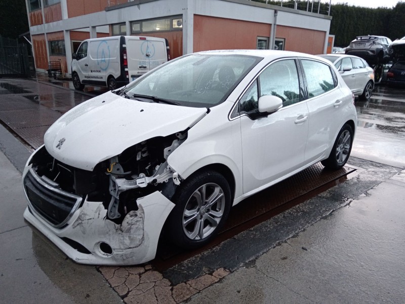 peugeot 208 i (ca_, cc_) del año 2014