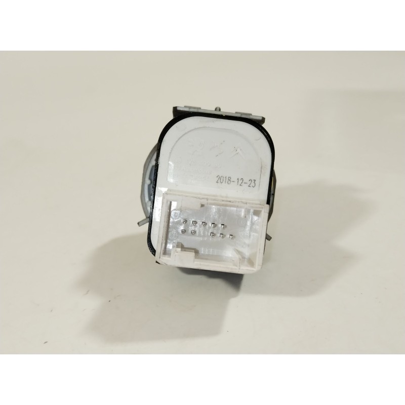 Recambio de mando retrovisor para citroën c3 iii (sx) 1.2 thp 110 referencia OEM IAM 9817840980  