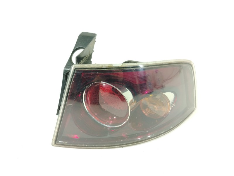 Recambio de piloto trasero derecho para seat ibiza iii (6l1) 1.4 16v referencia OEM IAM 6L6945112C 6L6945096D 