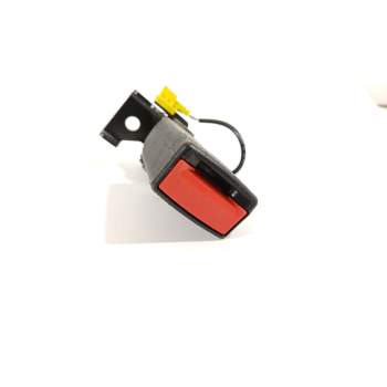 ENGANCHE CINTURON TRASERO IZQUIERDO A1768600369 