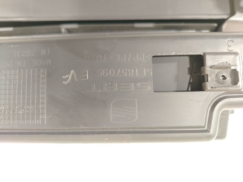 Recambio de guantera para seat leon (5f1) 1.6 tdi referencia OEM IAM 5F1857095F  