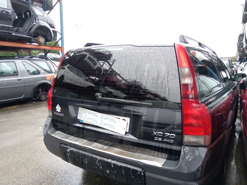 volvo xc70 i cross country (295) del año 2004