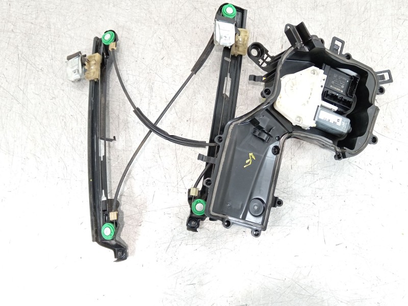 Recambio de elevalunas delantero derecho para seat leon (1p1) 1.9 tdi referencia OEM IAM 1P0837402E 1T0959702G 1K0959792M