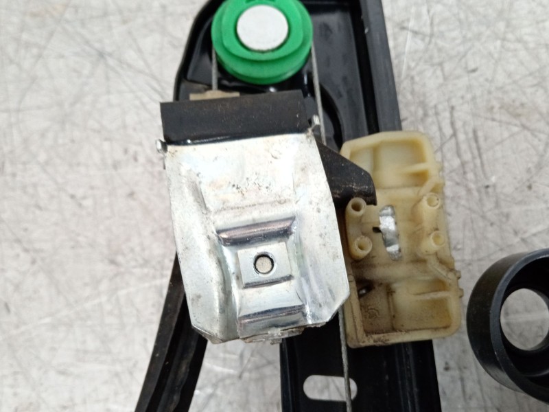 Recambio de elevalunas delantero derecho para seat leon (1p1) 1.9 tdi referencia OEM IAM 1P0837402E 1T0959702G 1K0959792M