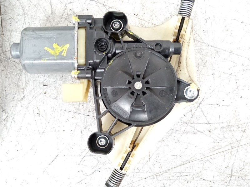 Recambio de elevalunas delantero izquierdo para seat leon sc (5f5) style referencia OEM IAM 5F3837461D 5Q0959801B 0130822717