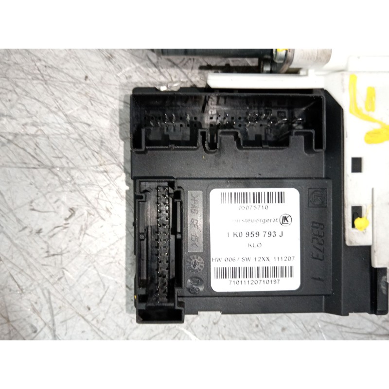 Recambio de elevalunas delantero izquierdo para volkswagen golf v (1k1) 1.9 tdi referencia OEM IAM 1K4837461B 1K0959793J 1K48374
