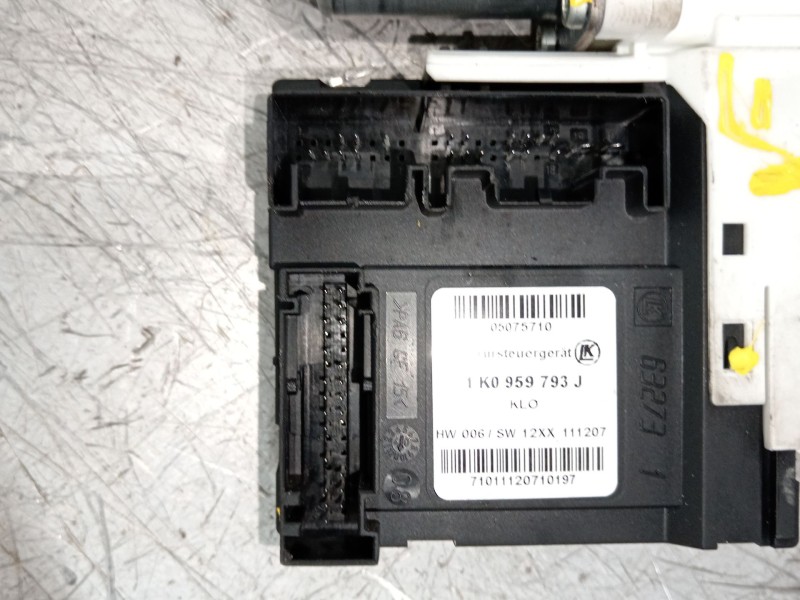 Recambio de elevalunas delantero izquierdo para volkswagen golf v (1k1) 1.9 tdi referencia OEM IAM 1K4837461B 1K0959793J 1K48374