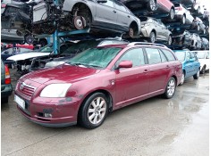 toyota avensis station wagon (_t25_) del año 2004