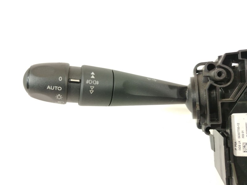 Recambio de mando luces para citroën c4 cactus 1.6 bluehdi 100 referencia OEM IAM 98139475ZD COM2008P 