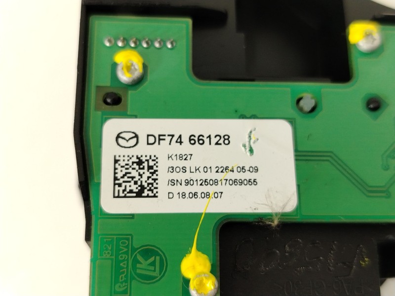 Recambio de mando limpia para mazda 2 (de_, dh_) 1.5 (de5fs) referencia OEM IAM DF7466128  