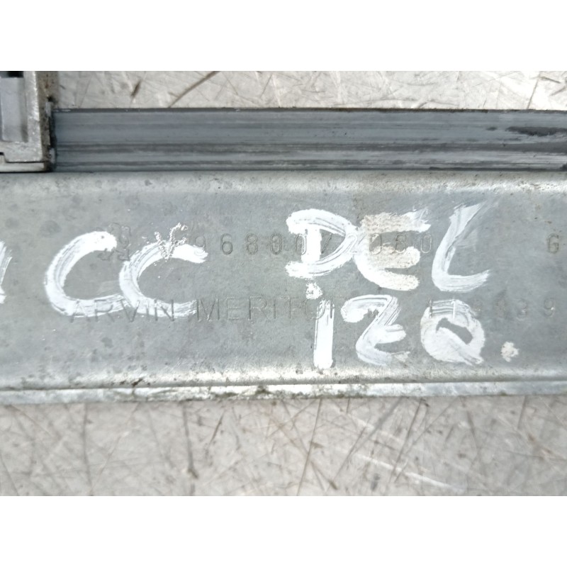 Recambio de elevalunas delantero izquierdo para peugeot 207 cc (wd_) 1.6 hdi referencia OEM IAM 9680072080 400977F 440803F