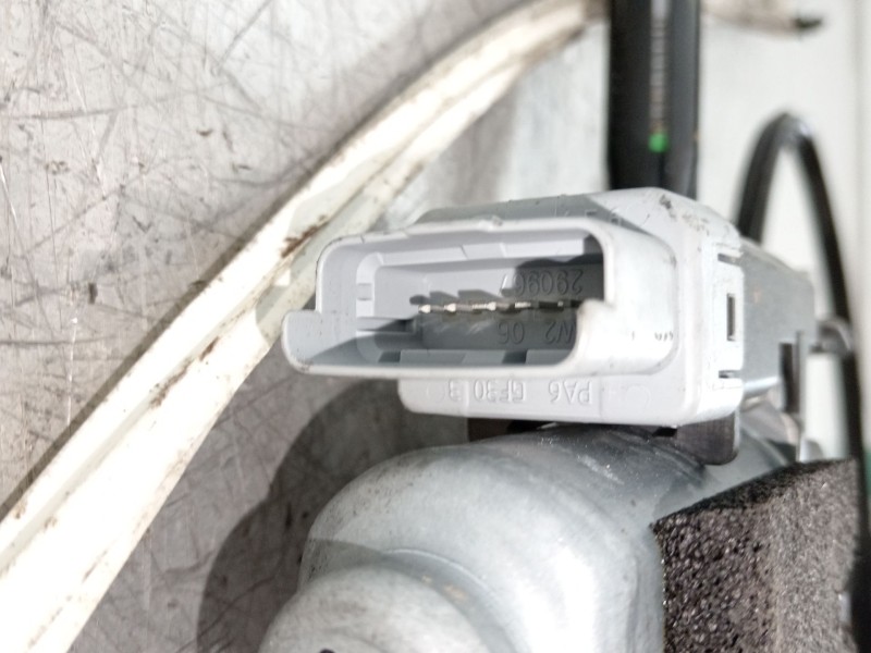 Recambio de elevalunas delantero izquierdo para peugeot 207 cc (wd_) 1.6 hdi referencia OEM IAM 9680072080 400977F 440803F