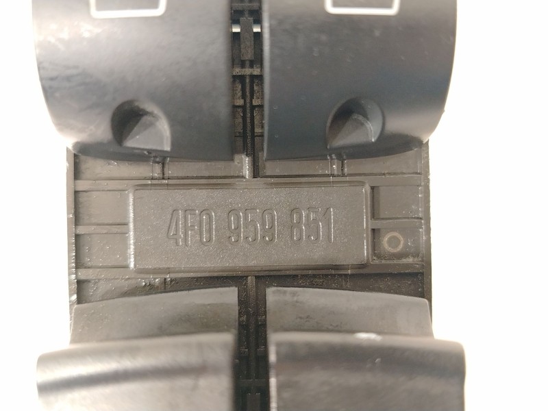 Recambio de mando elevalunas delantero izquierdo para audi a6 avant (4f5) 3.0 tdi quattro referencia OEM IAM 4F0959851  