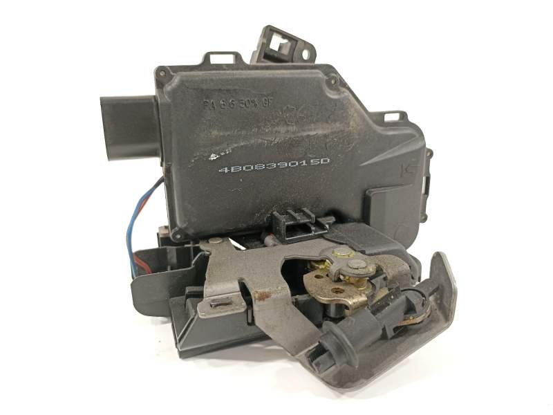 CERRADURA PUERTA TRASERA IZQUIERDA 4B0839015D 