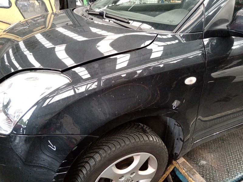 Recambio de aleta delantera izquierda para suzuki swift iii (mz, ez) 1.3 (rs 413) referencia OEM IAM   