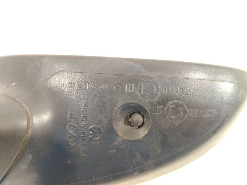 Recambio de retrovisor derecho para fiat 500 (312_) 1.2 (312axa1a) referencia OEM IAM 735655731  