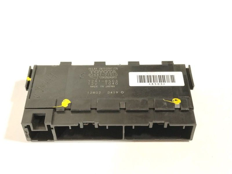 Recambio de caja reles / fusibles para toyota auris (_e15_) 1.8 hybrid (zwe150_) referencia OEM IAM 8264171010 72818503 