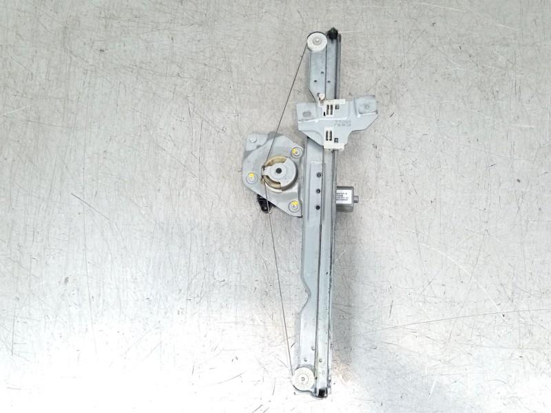 Recambio de elevalunas delantero derecho para dacia duster (hm_) 1.2 tce 125 (hmma) referencia OEM IAM 807206838R 128001471B 