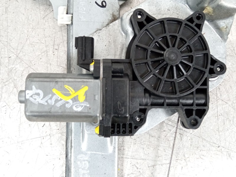 Recambio de elevalunas delantero derecho para dacia duster (hm_) 1.2 tce 125 (hmma) referencia OEM IAM 807206838R 128001471B 